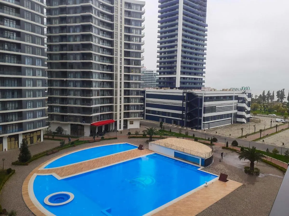Apartment New Batumi - Rooms With Pool & Sea View