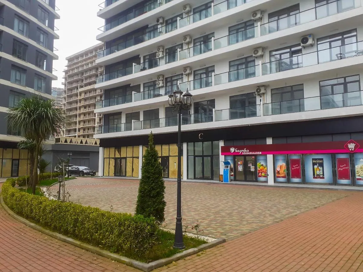 New Batumi - Rooms With Pool & Sea View 0*,